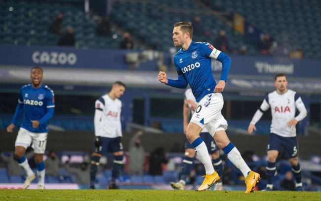 字樣的球衣 字樣的球衣